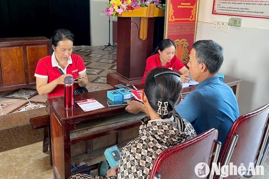 Người dân Nghệ An chủ động nâng cấp 2G lên 4G Viettel