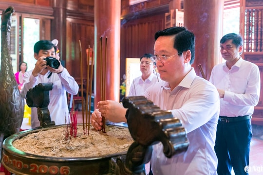 Trang trọng Lễ giỗ Chủ tịch Hồ Chí Minh lần thứ 55 tại Khu Di tích Quốc gia đặc biệt Kim Liên