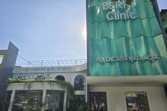 Người phụ nữ ở Nghệ An nhập viện sau khi làm đẹp tại Viện thẩm mỹ quốc tế Berry Clinic