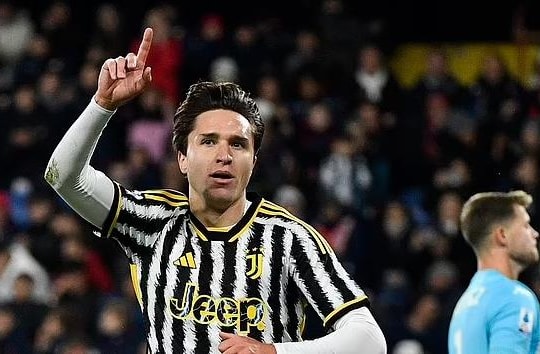 Liverpool chiêu mộ thành công máy khoan bê tông