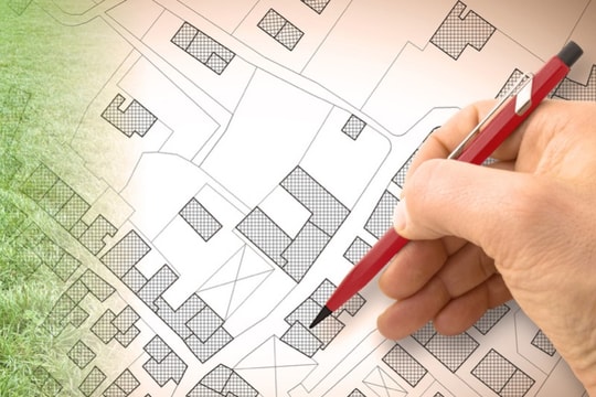 Người sử dụng đất có quyền đối với thửa đất liền kề hay không?