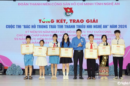 Trao giải Cuộc thi 'Bác Hồ trong trái tim thanh thiếu nhi Nghệ An' năm 2024