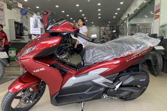 Giá xe Honda Air Blade 125/160 2025 tháng 2/2025