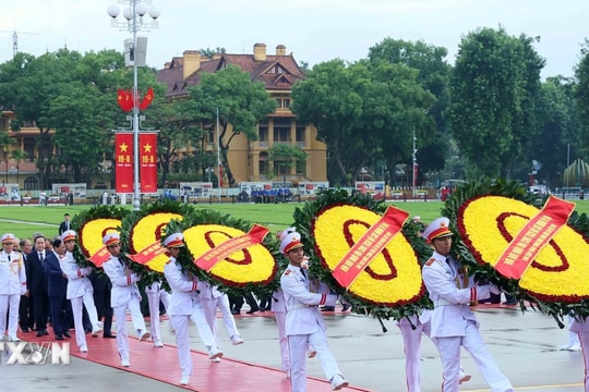 Lãnh đạo Đảng, Nhà nước vào Lăng viếng Chủ tịch Hồ Chí Minh nhân dịp Quốc khánh 2/9