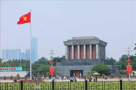 79 năm Cách mạng Tháng Tám và Quốc khánh 2/9: Thắm tình đoàn kết hữu nghị Việt Nam - Lào