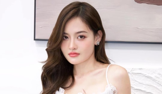 Diễn viên Thùy Anh phản hồi thông tin bị yêu cầu bồi thường 20 tỷ đồng