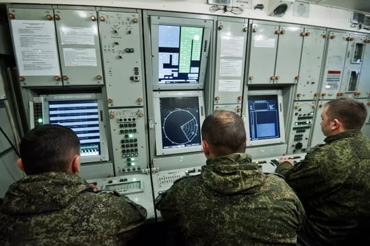 Phòng không Nga tiêu diệt 158 máy bay không người lái của Ukraine trong đêm