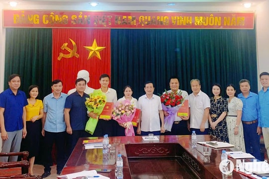 Công bố quyết định về công tác cán bộ tại huyện Nghĩa Đàn