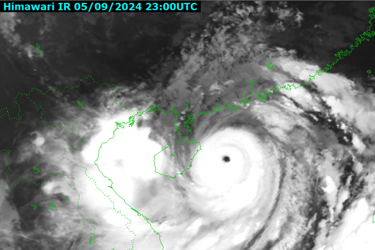 Bão số 3 giật cấp 17 đang vào Vịnh Bắc Bộ