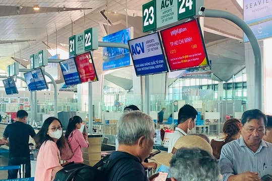 Chuyến bay Vinh - Hà Nội phải dời lịch do ảnh hưởng của bão số 3