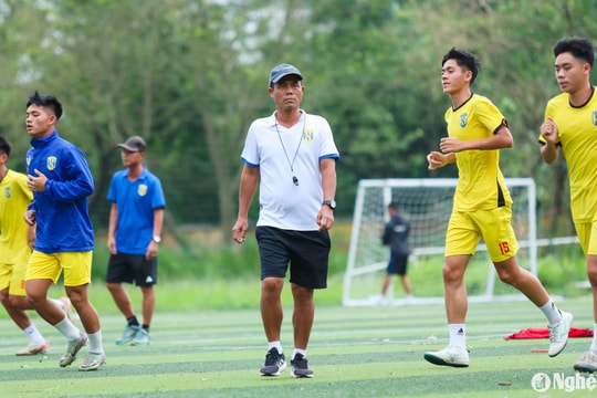 U15 Sông Lam Nghệ An quyết tâm vượt khó, giành chiến thắng ở Tứ kết U15 Quốc gia