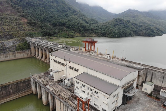 Nhà máy Thủy điện Khe Bố đảm bảo vận hành an toàn trong mùa mưa bão 2024