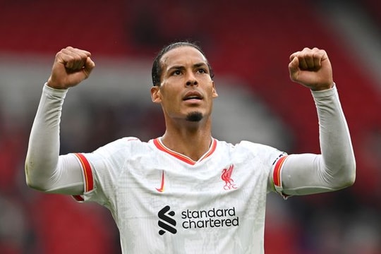Liverpool giữ chân thành công 'Hàng rào thép'