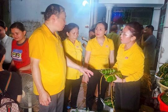 Nghệ An chung một lòng hướng về đồng bào vùng lũ