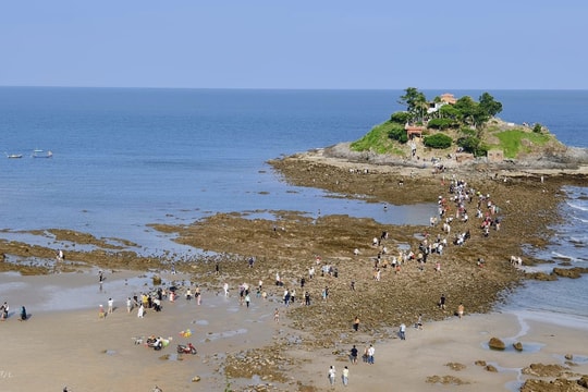 Hòn đảo có đường đi lúc ẩn lúc hiện ở Vũng Tàu