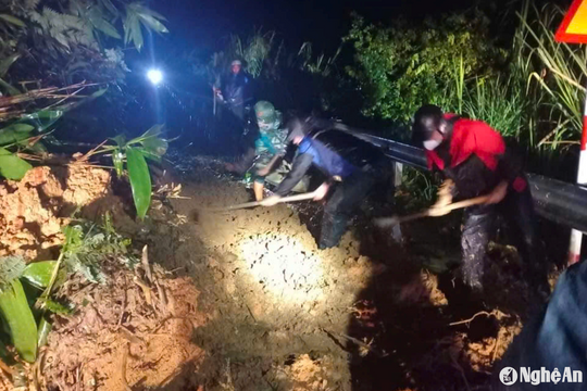 Mưa lũ, sạt lở ở miền núi và kỹ năng sinh tồn