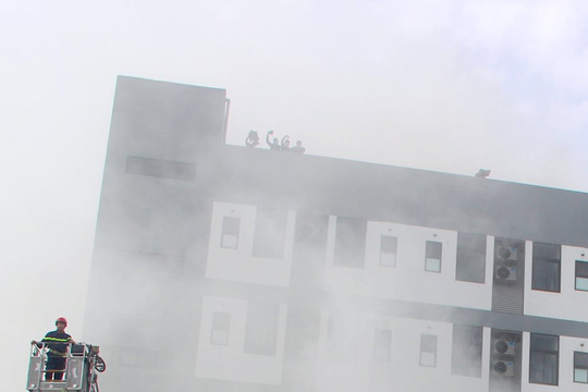 Xử lý tình huống giả định cháy tại VSIP Nghệ An