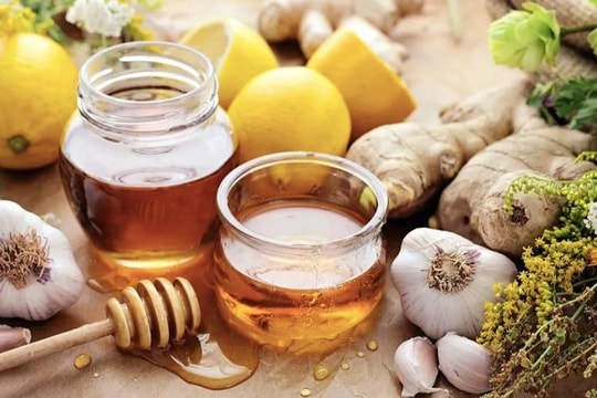 Ngày nào cũng ăn 1 thìa mật ong có hại không?