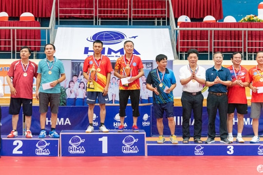 Bế mạc Giải vô địch Liên đoàn Bóng bàn tỉnh Nghệ An năm 2024