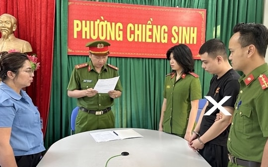 Giả làm cán bộ trại giam để lừa người nhà phạm nhân