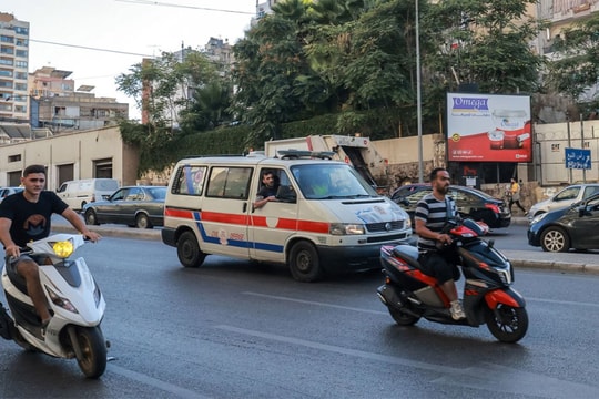 Hezbollah thề sẽ trừng phạt Israel sau vụ nổ máy nhắn tin trên khắp Liban