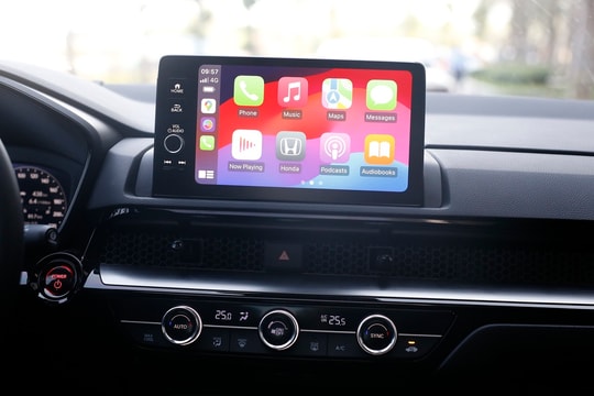 5 công nghệ ô tô nên trở thành trang bị tiêu chuẩn