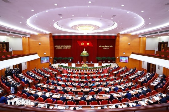 Ban Chấp hành Trung ương Đảng thảo luận phương hướng nhân sự khóa XIV