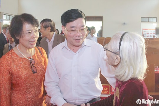 Đổi mới phương thức lãnh đạo sát thực tiễn của cấp ủy, tổ chức cơ sở Đảng ở Nghệ An