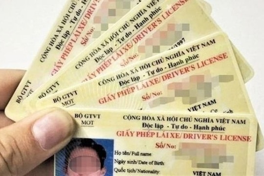 Từ 1/1/2025, người có giấy phép lái xe hạng B1 chỉ được điều khiển ô tô số tự động