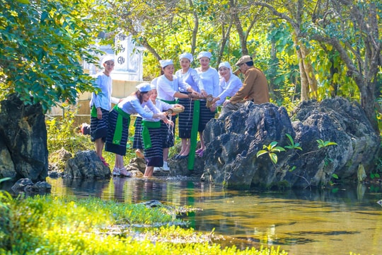 Phát huy giá trị văn hóa Thổ gắn với phát triển du lịch ở Quỳ Hợp