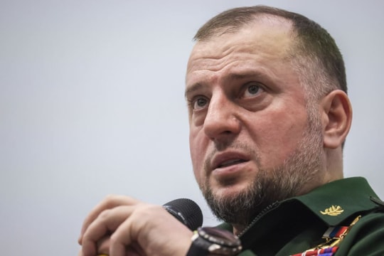 Ukraine sử dụng 200 xe tăng tấn công Kursk