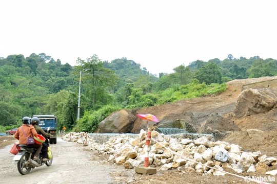 Nghệ An chỉ đạo các địa phương, đơn vị ứng phó với áp thấp và mưa lớn