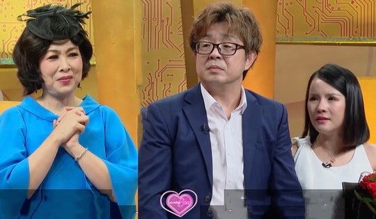 Hồng Vân xúc động trước hôn nhân của bà Nhân Vlog và chồng Nhật hơn 18 tuổi