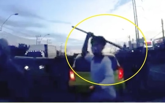 Lãnh án vì ngang nhiên chặn Quốc lộ 1, sử dụng hung khí giải quyết mâu thuẫn