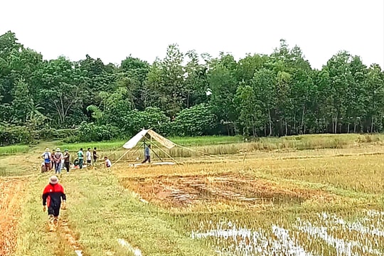 Đi bắt cá trong lũ, người đàn ông đuối nước thương tâm