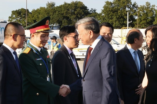 Tổng Bí thư, Chủ tịch nước đến New York, bắt đầu tham dự tuần lễ cấp cao Đại hội đồng Liên hợp quốc