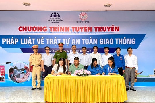 Tăng cường tuyên truyền đảm bảo trật tự, an toàn giao thông cho học sinh