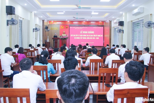 Học viện Chính trị Quốc gia Hồ Chí Minh khai giảng lớp Cao cấp lý luận chính trị tại Nghệ An