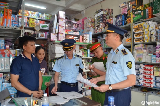 Nghệ An gắn trách nhiệm người đứng đầu trong phòng, chống hàng lậu, hàng giả