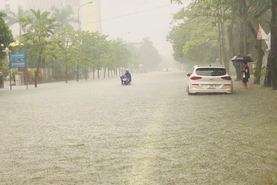 Cập nhật tình hình ngập úng tại các điểm ở thành phố Vinh