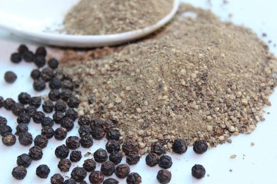 Giá tiêu hôm nay 24/9/2024: Tăng mạnh từ 1,500 đồng/kg