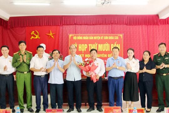 Đồng chí Xã Văn Lương được bầu giữ chức Phó Chủ tịch UBND huyện Kỳ Sơn