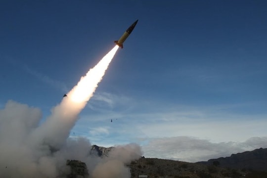 Ông Biden và ông Zelensky sẽ thảo luận về các cuộc tấn công vào trong lãnh thổ Nga