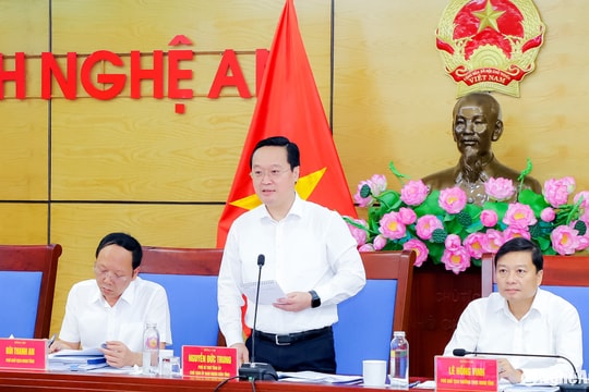 Chủ tịch UBND tỉnh Nghệ An: Khắc phục khó khăn, tận dụng cơ hội để phát triển