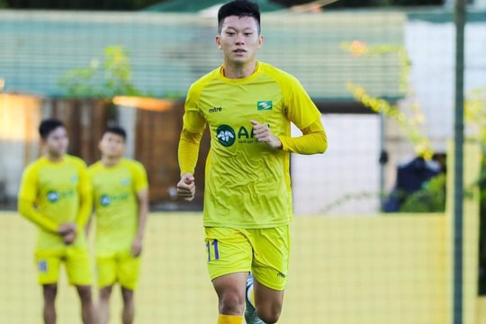 Cựu cầu thủ Sông Lam Nghệ An gia nhập Quảng Ninh FC