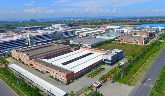 Cá nhân thuê lại đất trong khu công nghiệp thì có các quyền và nghĩa vụ như thế nào?