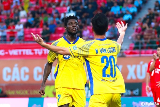 Derby xứ Nghệ: Cuộc so tài của 2 'kèo trái'