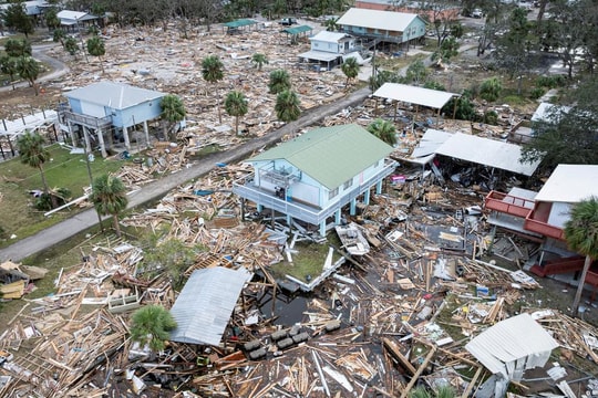 Mỹ: Ít nhất 90 người chết, thiệt hại có thể lên tới 100 tỷ USD vì bão Helene