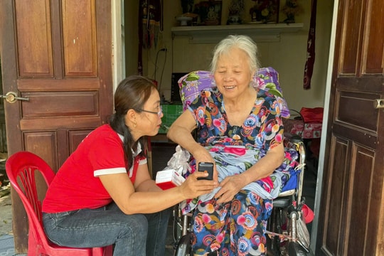 Gần 40.000 khách hàng Nghệ An được Viettel hỗ trợ tặng máy 4G