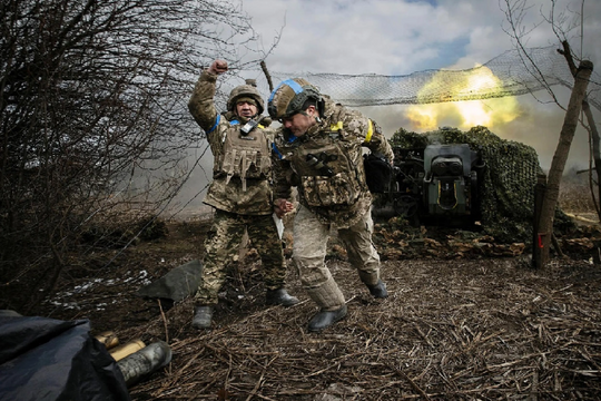 Lữ đoàn tinh nhuệ nhất của Ukraine mắc kẹt ở 'nồi hầm' Ugledar